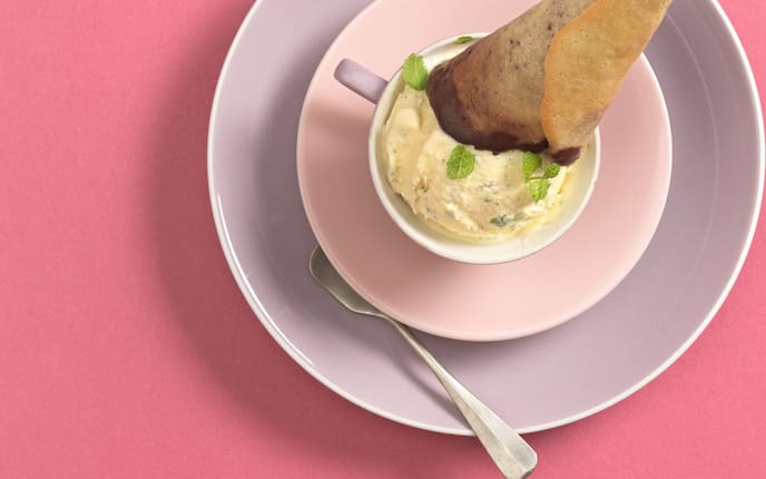 Hollereis, Holundereis, Holler, Holunder, Eis, Stanitzel, Servus Rezept