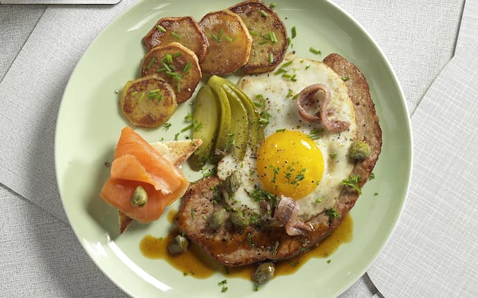 Holsteinschnitzel, Servus Rezept, Spiegelei, Bratkartoffeln, Lachs, Schnitzel