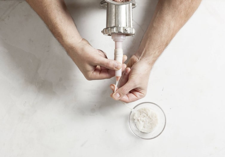 Osterwurst, Fleischwolf, Bratwurstdarm