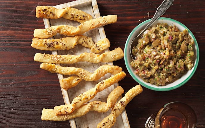 Käsestangerl, Melanzaniaufstrich, Vorspeise, vegetarisch, Rezept