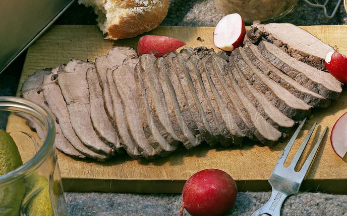 Kalter Wildschweinbraten (Bild: Eisenhut & Mayer)