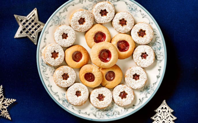 Christina Bauer, Linzer Sterne, Engelsaugen, Kekse, Plätzchen, Weihnachten, Advent, Servus Rezept