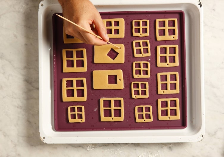 Spieß, Kekse, Backblech, Backfolie, Hand