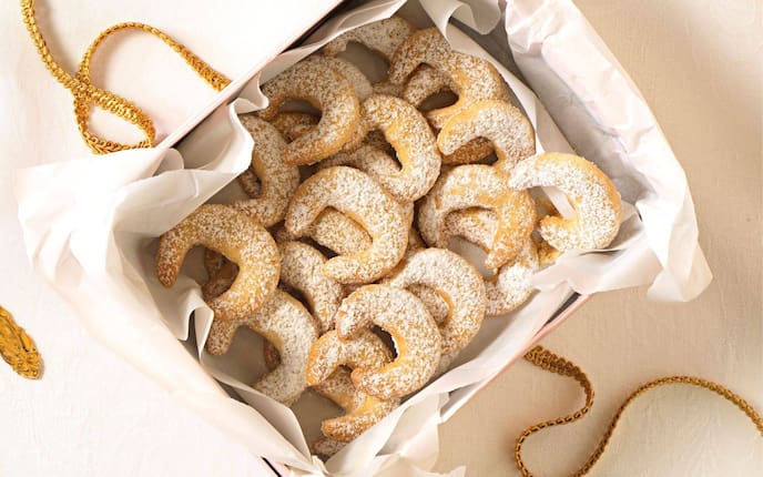 Kekse, Plätzchen, Weihnachten, Advent, Vanillekipferl, Servus Rezept, Omas Kochbuch