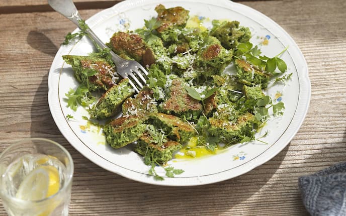 Pikanter Schmarren, Kräuter-Schmarren, Schmarren-Rezept, Servus-Rezept