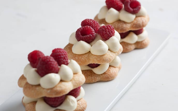 Himbeer-Tiramisu-Törtchen, Biskuit, Creme, Himbeeren, Nachspeise, Servus Rezept