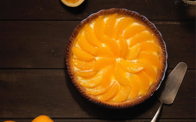 Orangenkuchen, Orangenspalten, Kuchen, gefüllter Kuchen, Creme, Tortenheber, Orangenhälften, Nachspeise, Servus Rezept