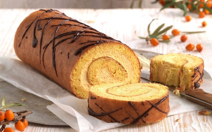 Sanddorn, Biskuitroulade, Nachspeise, Kuchen, Servus Rezept