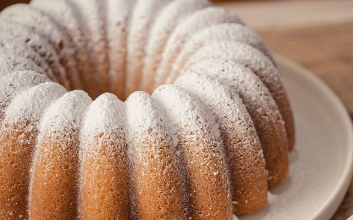 Gugelhupf, Staubzucker, Joghurt