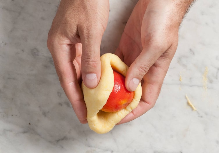 Pfirsich, Hände, Erdäpfelteig, Pfirsichknödel