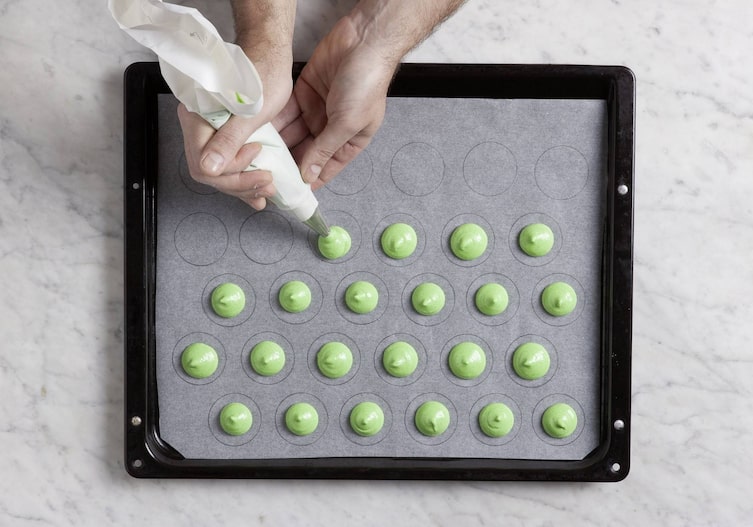 Makronen, Backblech, Backpapier, Spritzsack, Kreise