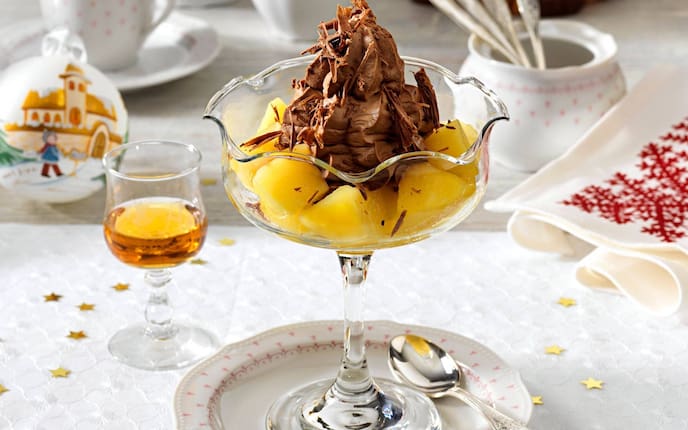 Schokomousse, Likör, Quitten, Eisbecher, Weihnachtskugel, Nachspeise, Servus Rezept