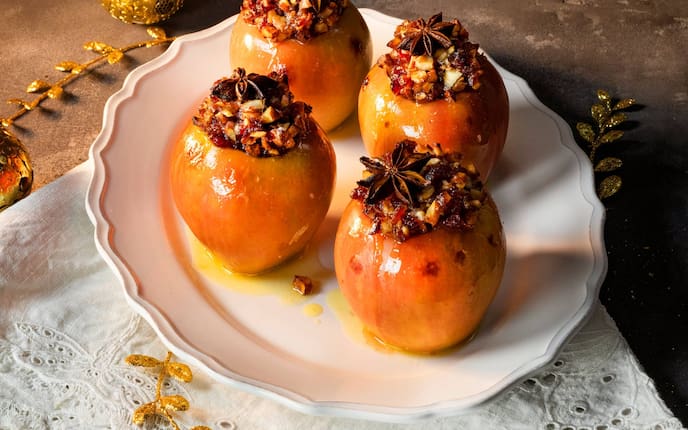 Teller, Christbaumkugel, Anis, Tischdecke, Apfel, Nelke, Bratapfel