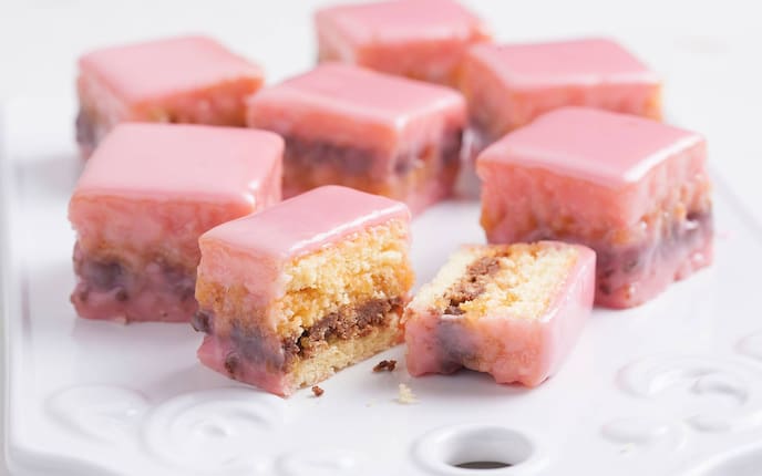 Punschkrapfen, Würfel, Nachspeise, Servus Rezept