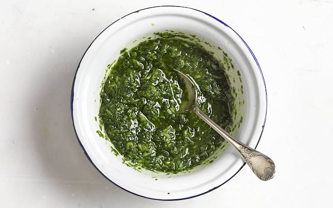 Rübengrün-Pesto