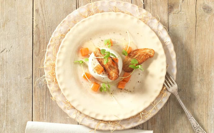 Schaffrischkäse mit Kürbiskompott und Topinki (Foto: Eisenhut & Mayer)