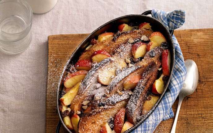 Scheiterhaufen mit Äpfeln (Bild: Eisenhut & Mayer)