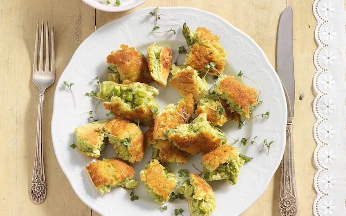 Schmarren mit grünem Spargel (Bild: Eisenhut & Mayer)