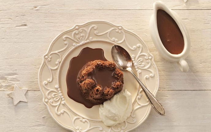 Schokokoch mit Schlag (Bild: Eisenhut & Mayer)