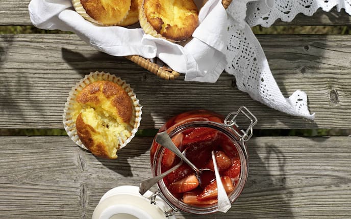 Topfengupf (Bild: Eisenhut & Mayer), Rezept, Servus