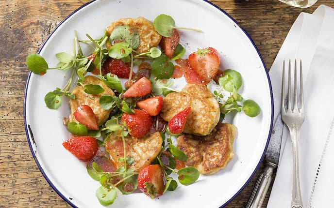 Topfenlaberl, Topfenlaibchen, Laibchen, Erdbeeren, Brunnenkresse, Salat, Servus Rezept