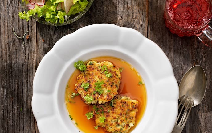 Servus Rezept, Topfennocken, Laibchen, Suppe, Suppeneinlage