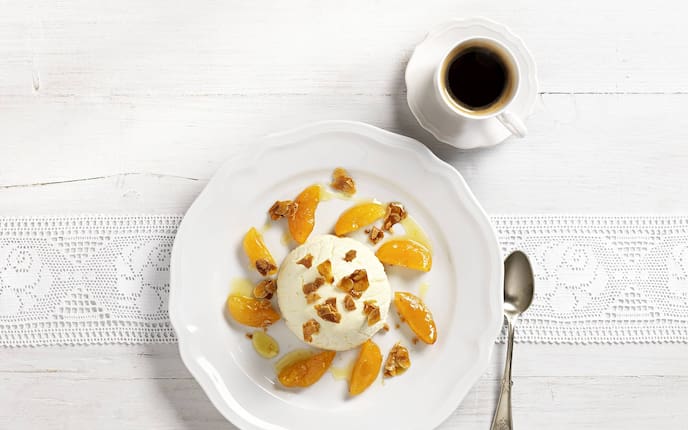 Topfenparfait, Parfait, Rezept, Marillenkrokant