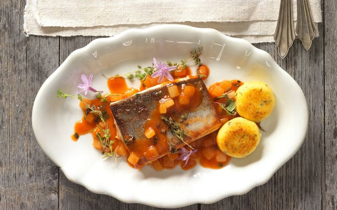 Tomaten, Zwiebel, Saibling, Fisch, Bohnenkraut, Kartoffeln, Erdäpfel