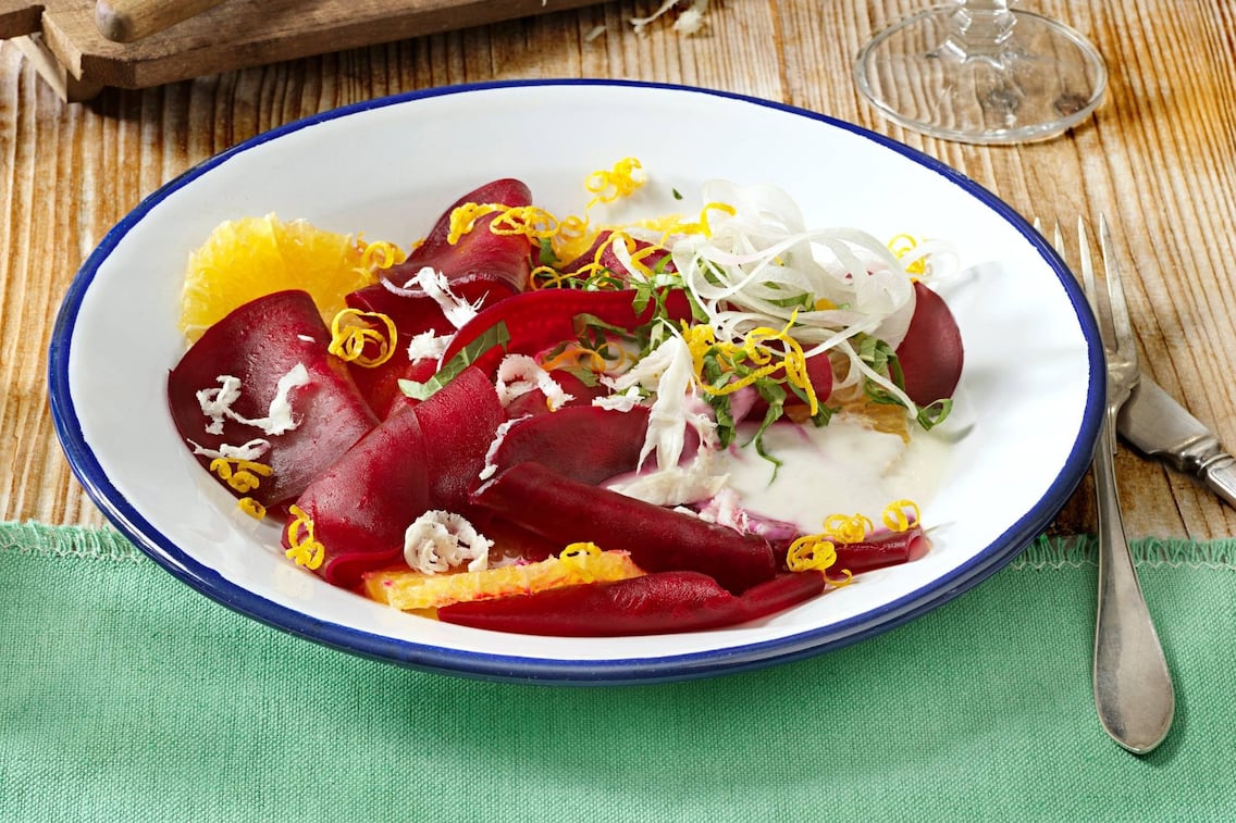 Rote Rüben Salat, Krendressing, Rettich, Grapfruit, Rote Rübe, Rote Bete, Dressing, Salat, Vorspeise, Servus Rezept