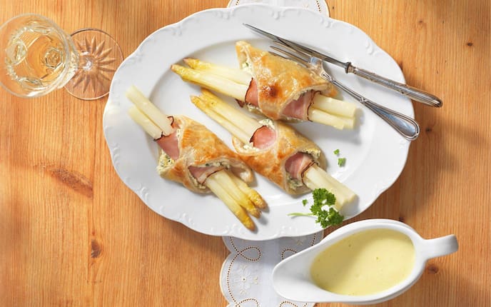 Spargel, Schinken, Blätterteig, Sauce