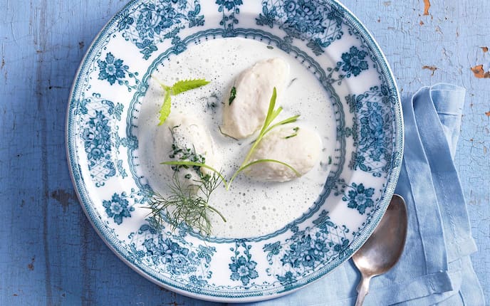 Hechtnockerl, Kochschule, Dille, Melisse, Petersilie, Estragon, Serviette, Löffel