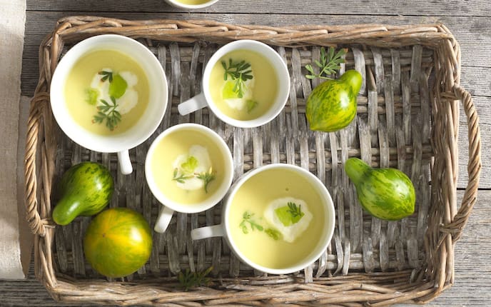 Tomaten, Kräuter, Tasse, Korb, Schlagobers, Obers, Suppe