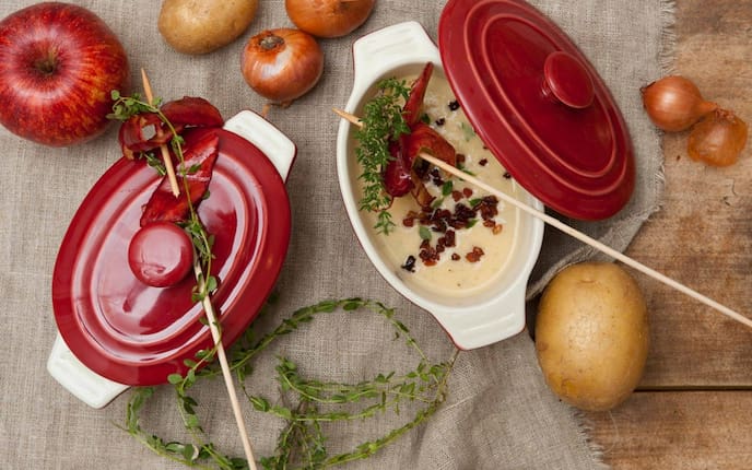 Äpfel, Kartoffel, Zwiebel, Speck, Suppe, Topf, Servus Kinder Rezept