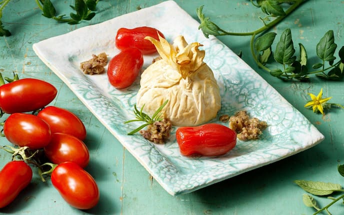 Dattelparadeiser, Datteltomaten, Strudelteigtaschen, Strudel, Teigtaschen, Olivenpaste, Hauptspeise, vegetarisch, Servus Rezept