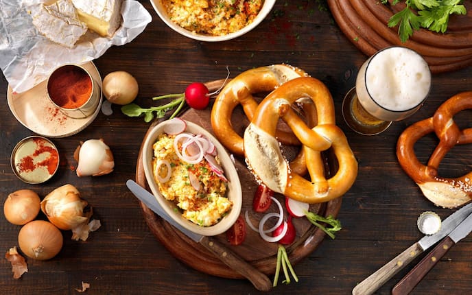 Brotzeit, Jause, Obazda, Bayern, Breze, Bier