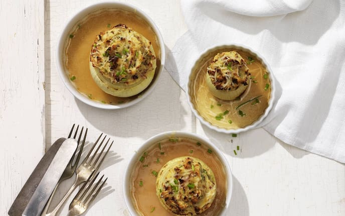 Gefüllte Zwiebel (Bild: Eisenhut & Mayer)