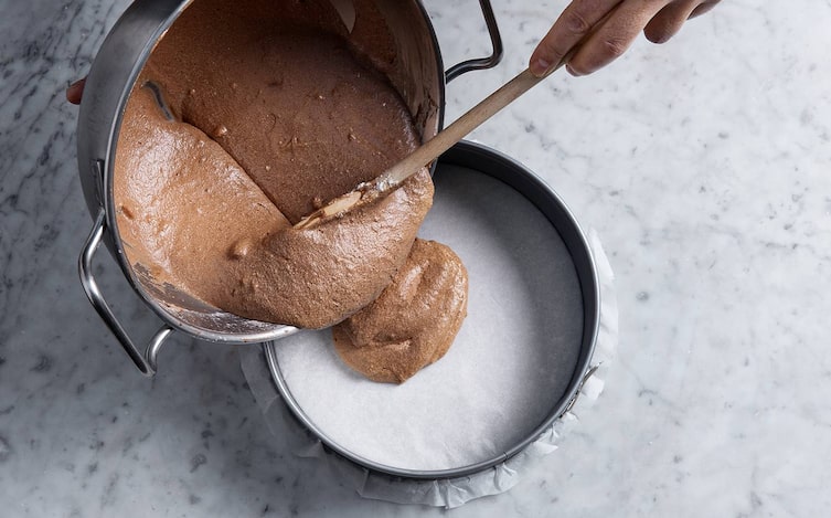 Schwarzwälder Kirschtorte, Kirsch-Torte, Kirschen, Biskuitteig